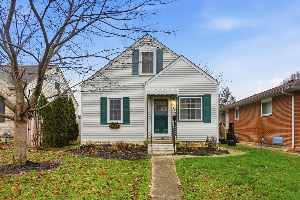 2695 Bellwood Avenue, Columbus, OH 43209