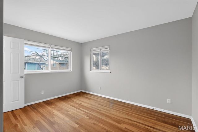 10139 Edgefield Drive, St Louis, MO 63136