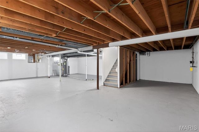 10139 Edgefield Drive, St Louis, MO 63136