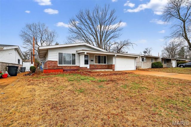 10139 Edgefield Drive, St Louis, MO 63136