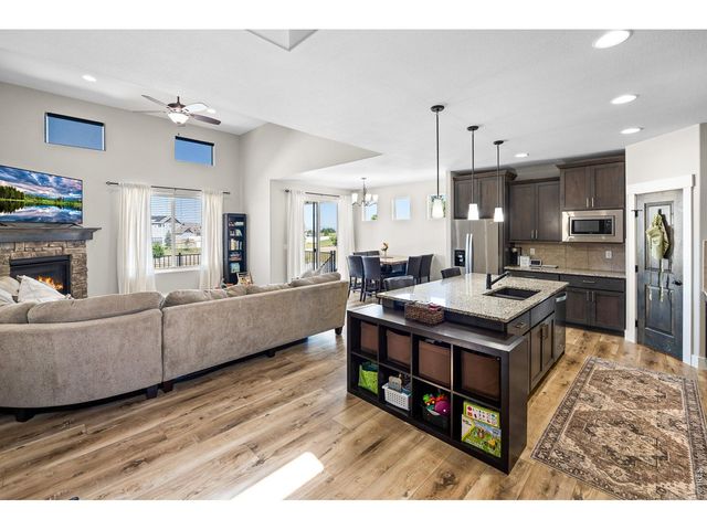 6040 Maidenhead Dr, Windsor, CO 80550