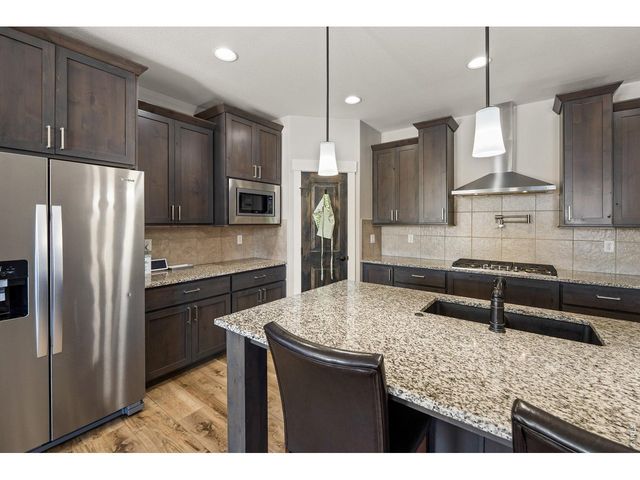 6040 Maidenhead Dr, Windsor, CO 80550