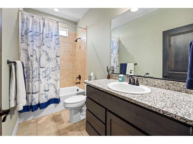 6040 Maidenhead Dr, Windsor, CO 80550