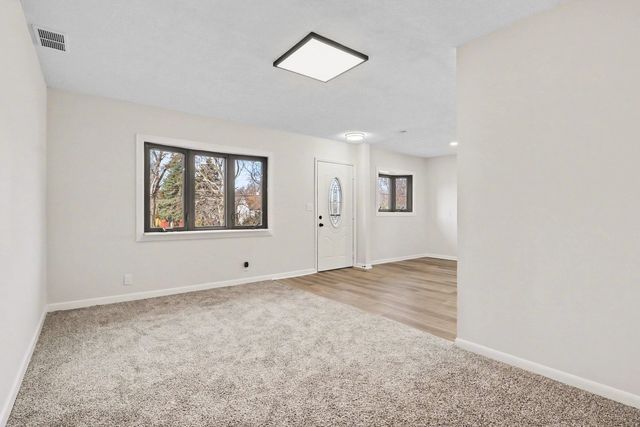 629 Thornton Street, Lockport, IL 60441