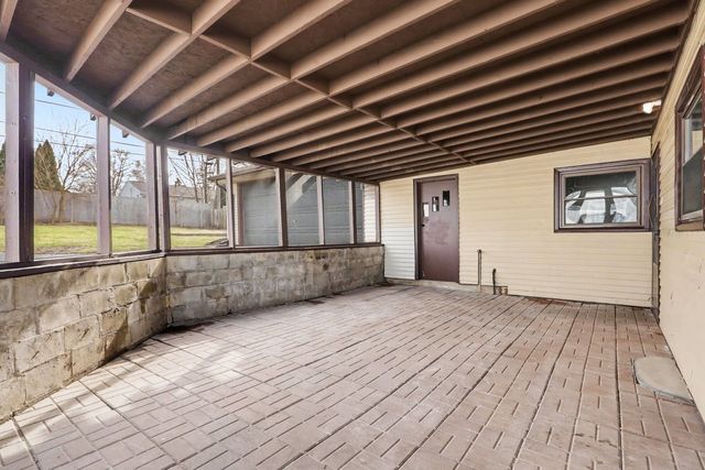 629 Thornton Street, Lockport, IL 60441