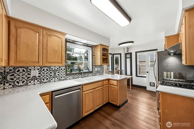 5002 6th Avenue, Tacoma, WA 98406