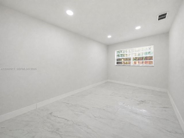 3856 NW 207th St Rd, Miami Gardens, FL 33055