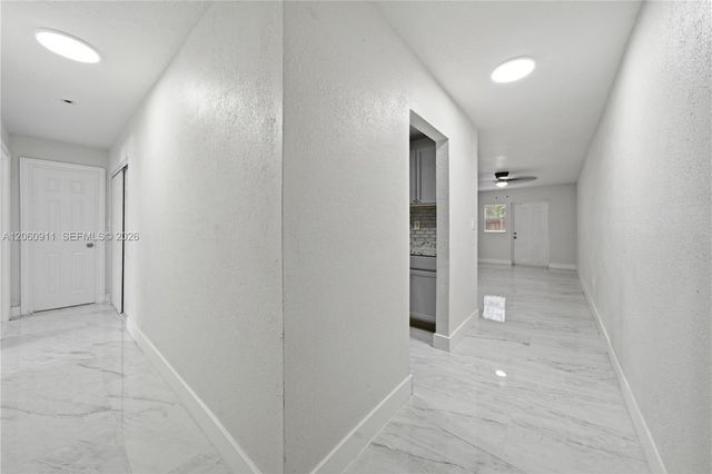 3856 NW 207th St Rd, Miami Gardens, FL 33055