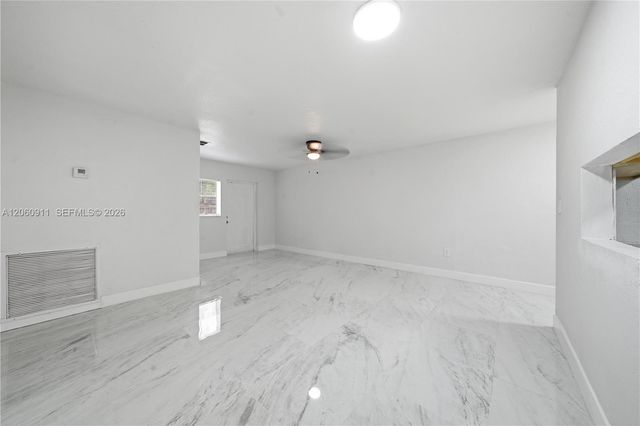 3856 NW 207th St Rd, Miami Gardens, FL 33055