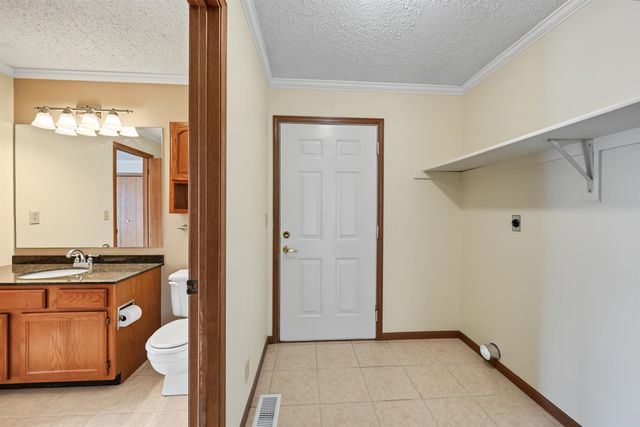 3045 Marcella Dr., Salina, KS 67401