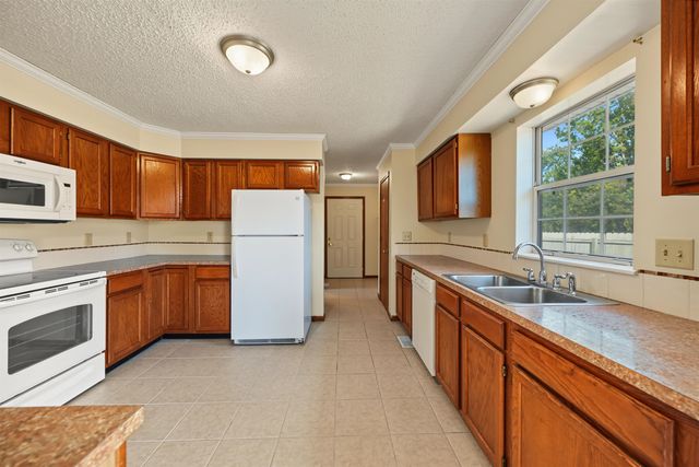 3045 Marcella Dr., Salina, KS 67401