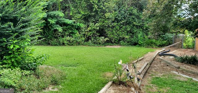 240 Lakewood Drive, Swainsboro, GA 30401