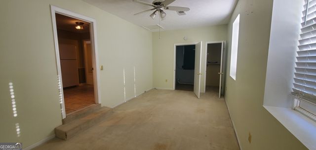 240 Lakewood Drive, Swainsboro, GA 30401