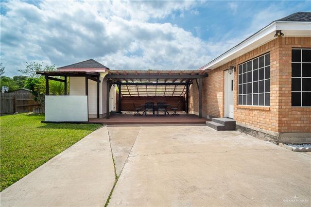 401 W Cheyenne Avenue, Pharr, TX 78577
