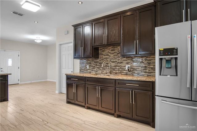 401 W Cheyenne Avenue, Pharr, TX 78577