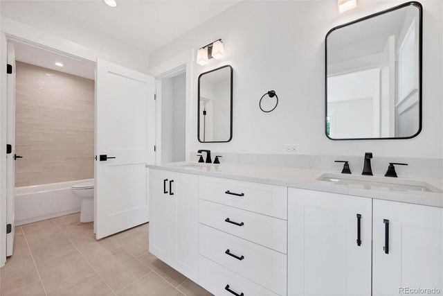 1035 N Leyden Street, Denver, CO 80220