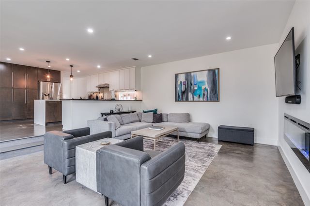 4015 Lively Lane, Dallas, TX 75220