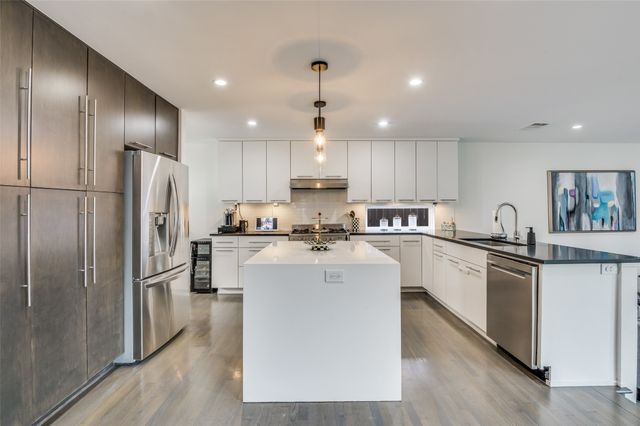 4015 Lively Lane, Dallas, TX 75220