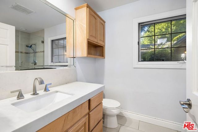 8837 Oak Park Avenue, Sherwood Forest, CA 91325