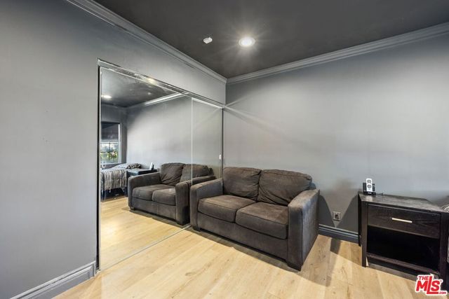 8837 Oak Park Avenue, Sherwood Forest, CA 91325