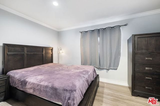 8837 Oak Park Avenue, Sherwood Forest, CA 91325