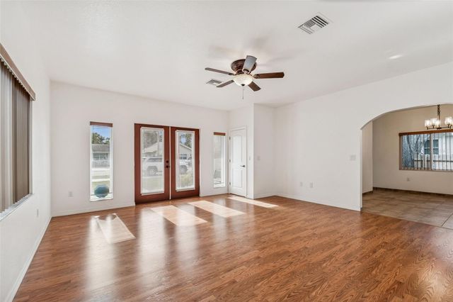 4527 HAINES ROAD N, St Petersburg, FL 33714