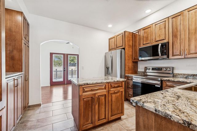 4527 HAINES ROAD N, St Petersburg, FL 33714