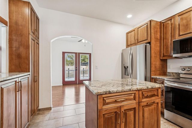 4527 HAINES ROAD N, St Petersburg, FL 33714