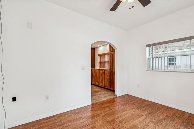 4527 HAINES ROAD N, St Petersburg, FL 33714