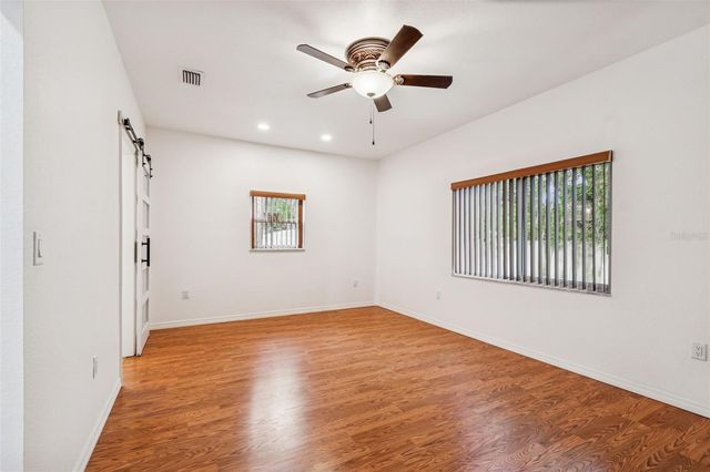 4527 HAINES ROAD N, St Petersburg, FL 33714