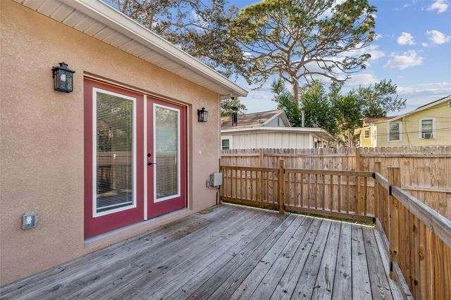 4527 HAINES ROAD N, St Petersburg, FL 33714