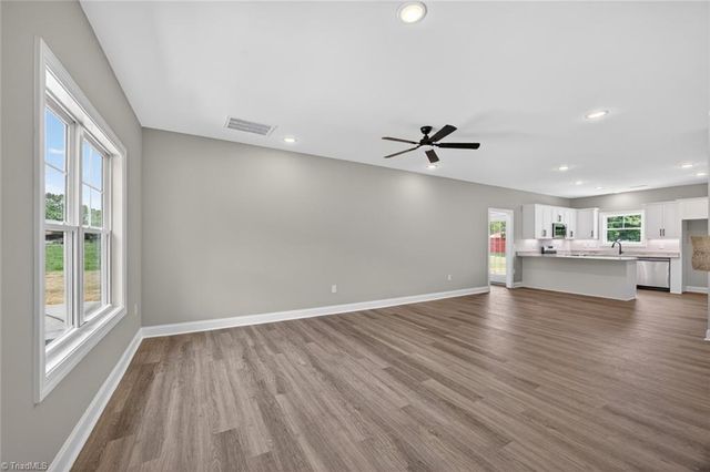 427 Garland Drive, Lexington, NC 27295
