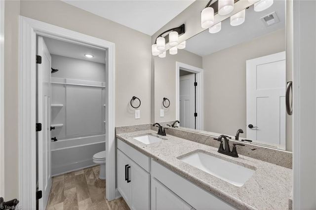 427 Garland Drive, Lexington, NC 27295