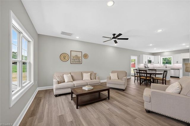 427 Garland Drive, Lexington, NC 27295