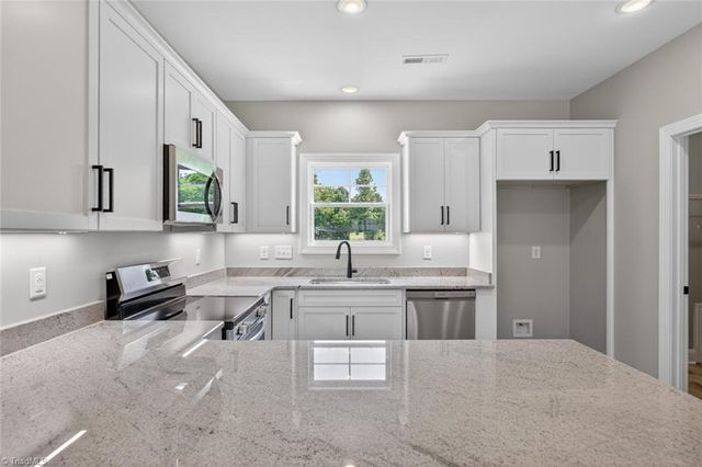 427 Garland Drive, Lexington, NC 27295