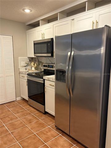 2954 PEACH STREET, Leesburg, FL 34748