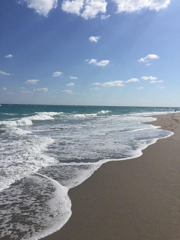 145 Beacon Lane, Jupiter Inlet Colony, FL 33469