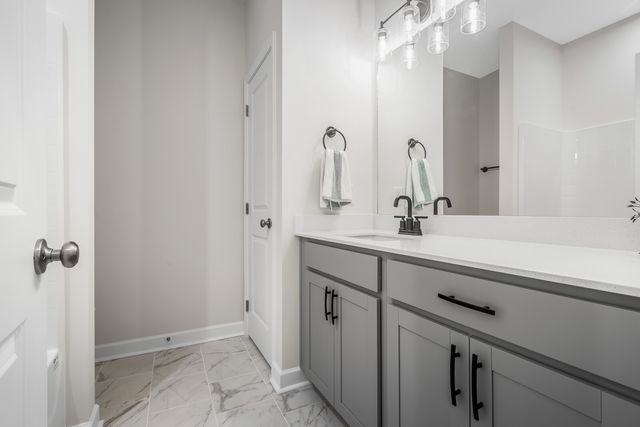 1925 Hildebrand Lane, Columbia, TN 38401