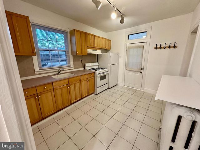 476 KRAMS AVE, Philadelphia, PA 19128