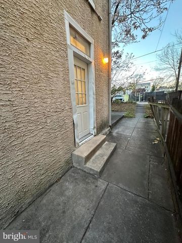 476 KRAMS AVE, Philadelphia, PA 19128