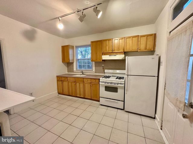 476 KRAMS AVE, Philadelphia, PA 19128
