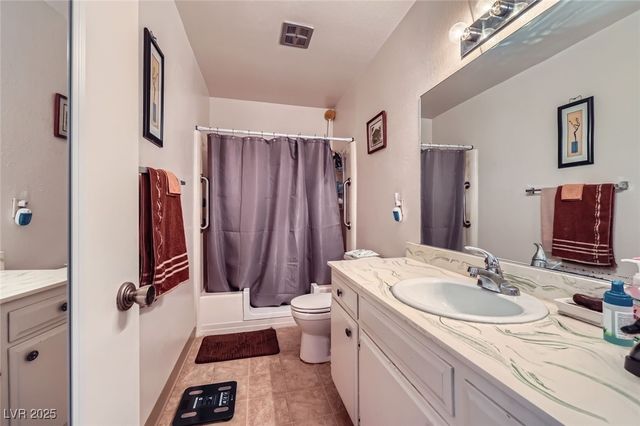 1420 Vegas Valley Drive 22, Las Vegas, NV 89169