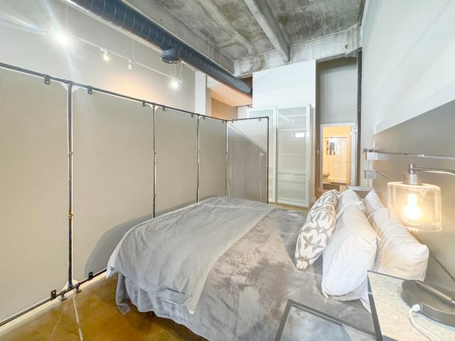 408 S Front St Apt 507, Memphis, TN 38103