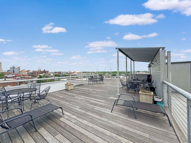 408 S Front St Apt 507, Memphis, TN 38103