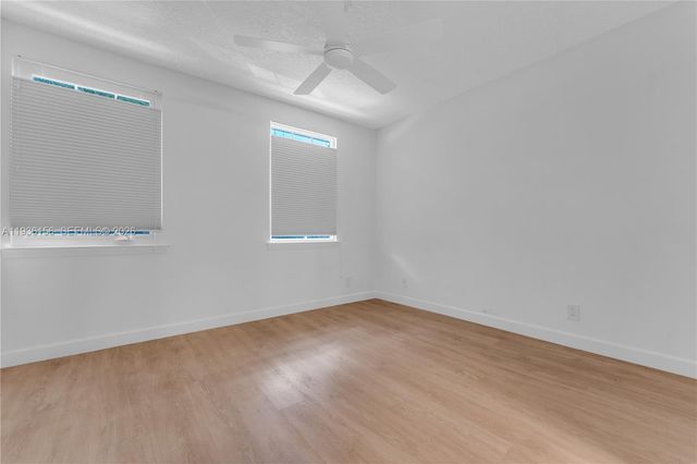 3325 Cabaret Ln, Margate, FL 33063