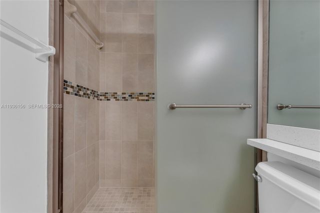 3325 Cabaret Ln, Margate, FL 33063