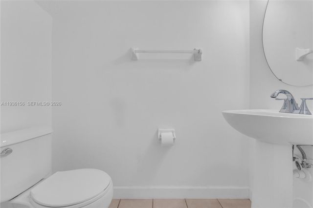 3325 Cabaret Ln, Margate, FL 33063