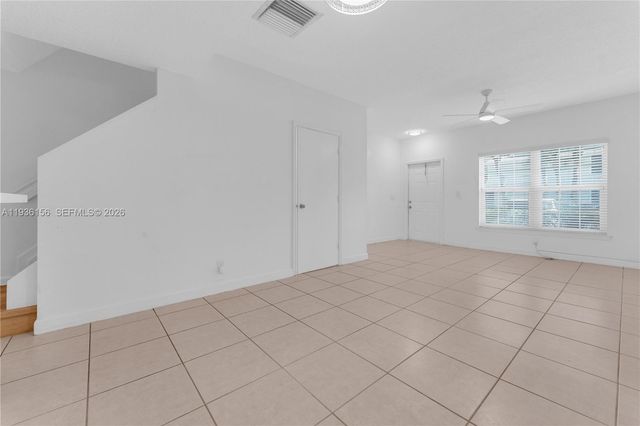 3325 Cabaret Ln, Margate, FL 33063