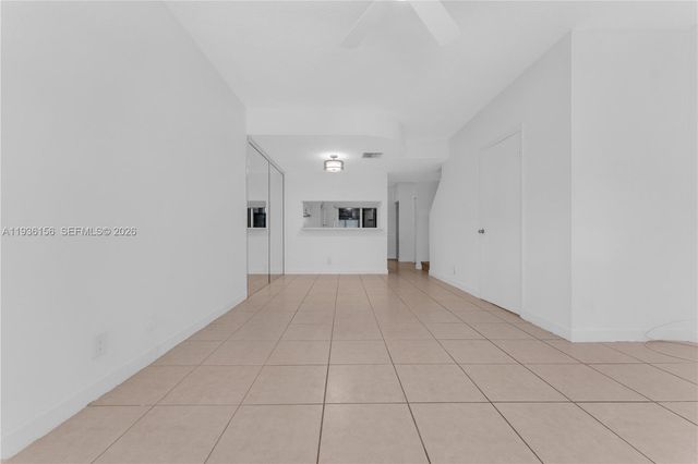 3325 Cabaret Ln, Margate, FL 33063