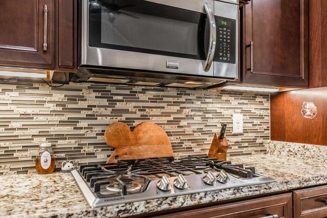 1364 Eastland Dr, Ashland City, TN 37015